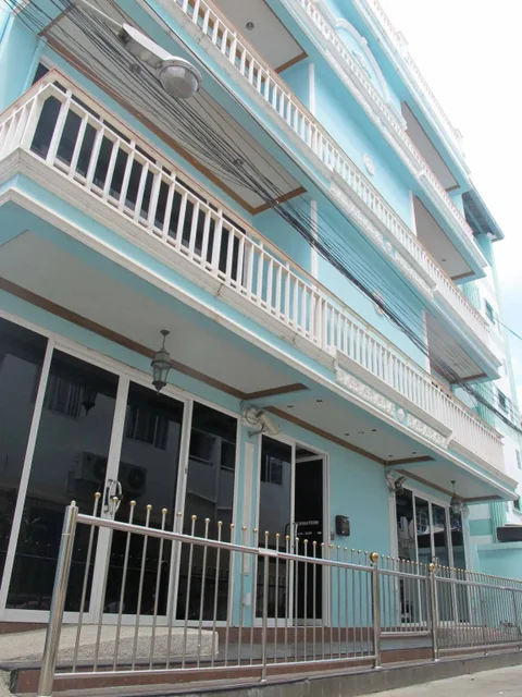 Паттайя: Rouge Service Apartments