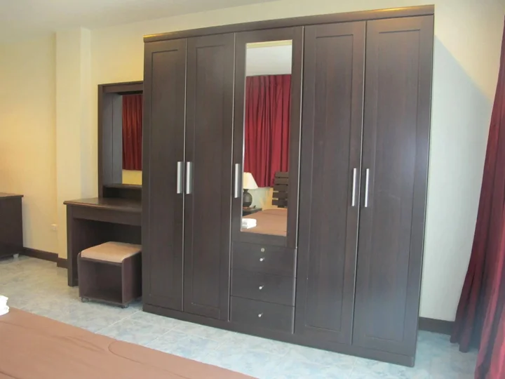 Паттайя: Rouge Service Apartments