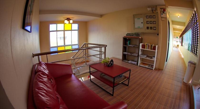 Пхитсанулок: Baan Sanpoom