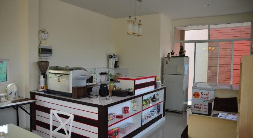 Пхитсанулок: Baan Sanpoom