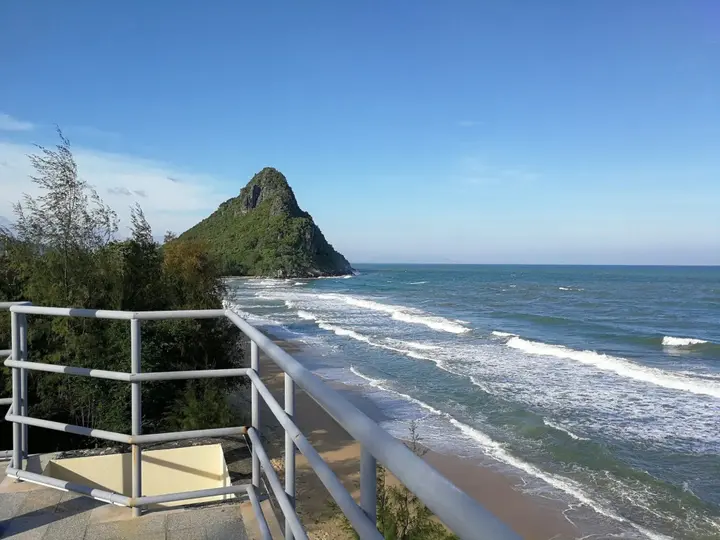 Прачуапкхирикхан: Aow Noi Sea View Resort