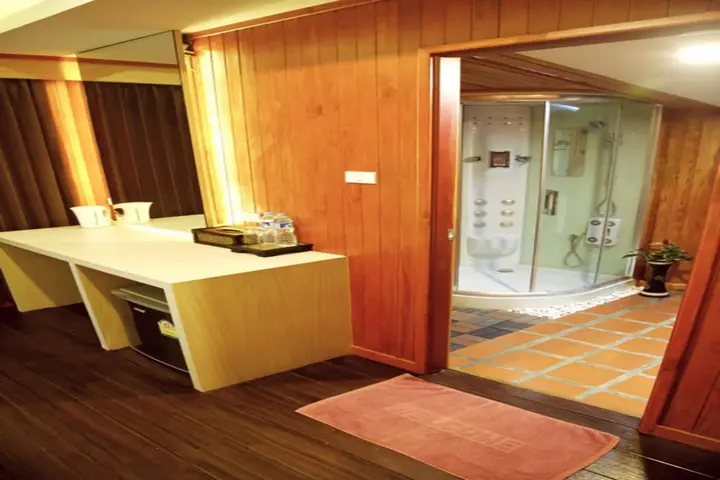 пляж Санрайз: Poohbar Resort & Lotusdive