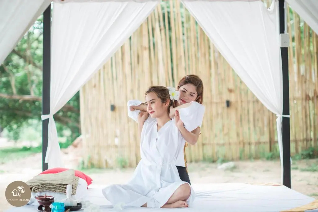 Ла-Нгу: Pak Nam Resort