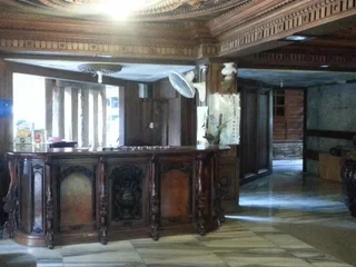 Мей-Сот: First Hotel