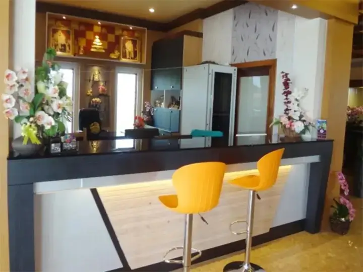 Накхонситхаммарат: Chodkamol Place 57