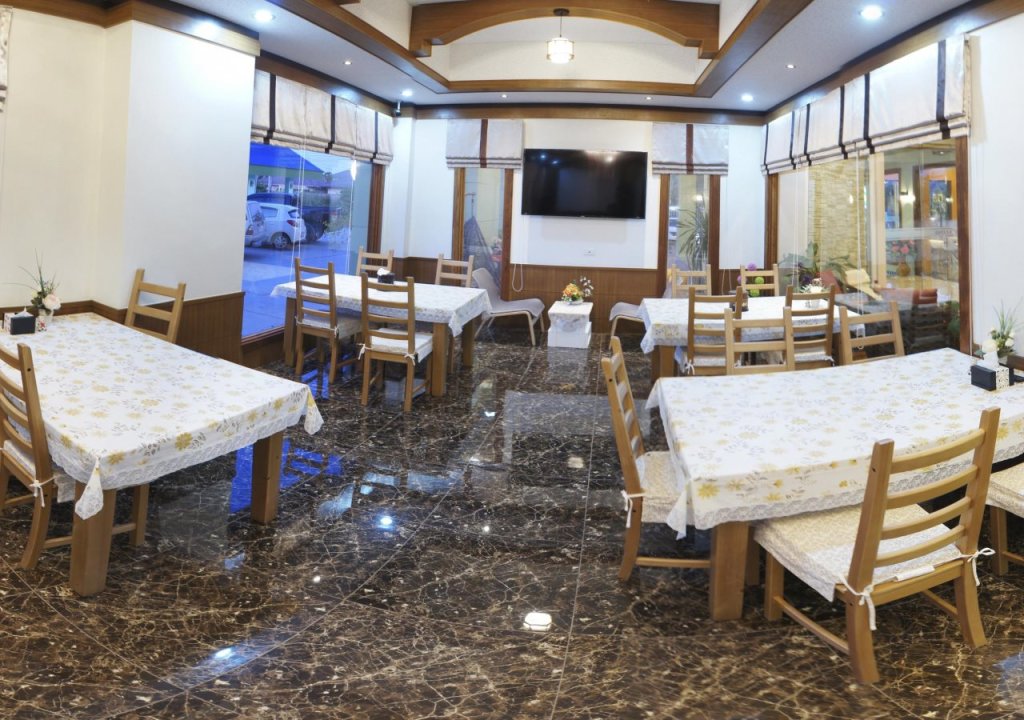 Накхонситхаммарат: Chodkamol Place 57
