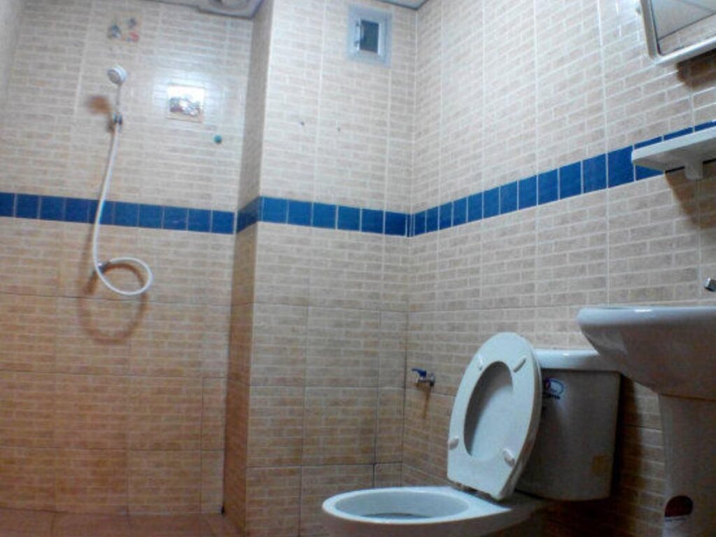 Ланта: Let It Bee Econo Hostel