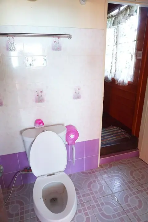 Утхай-Тхани: Ruenkhawhom Residence
