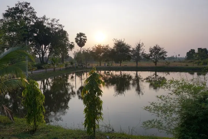 Утхай-Тхани: Ruenkhawhom Residence