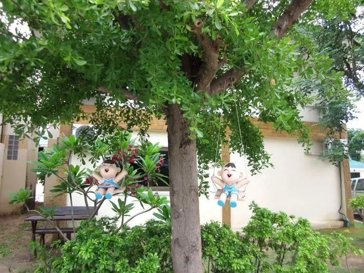 Кхлонг-Янг: Fahproundfon Hotel