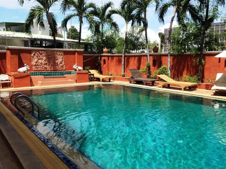 Паттайя: Skaw Beach Hotel