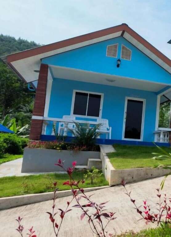 Такуа Па: Theppahrak Home