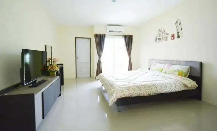 Бангкок: 42 Place Service Apartment