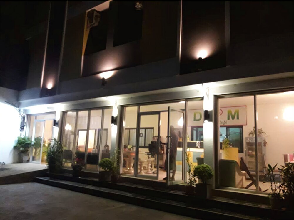 Пхитсанулок: Ban Meesukko Hotel