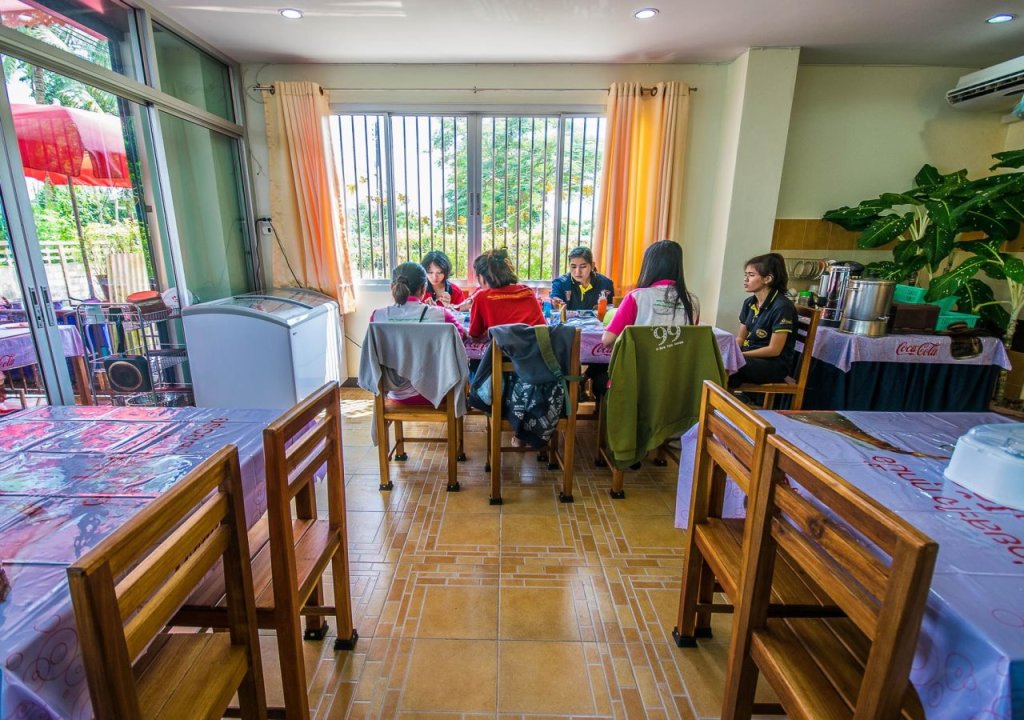 Столичный район Чантхабури: Hotel Chansawang
