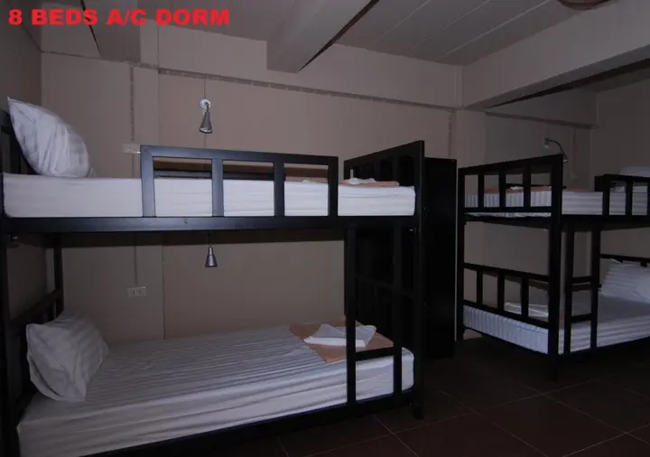 Ланта: Non La Mer Hostel