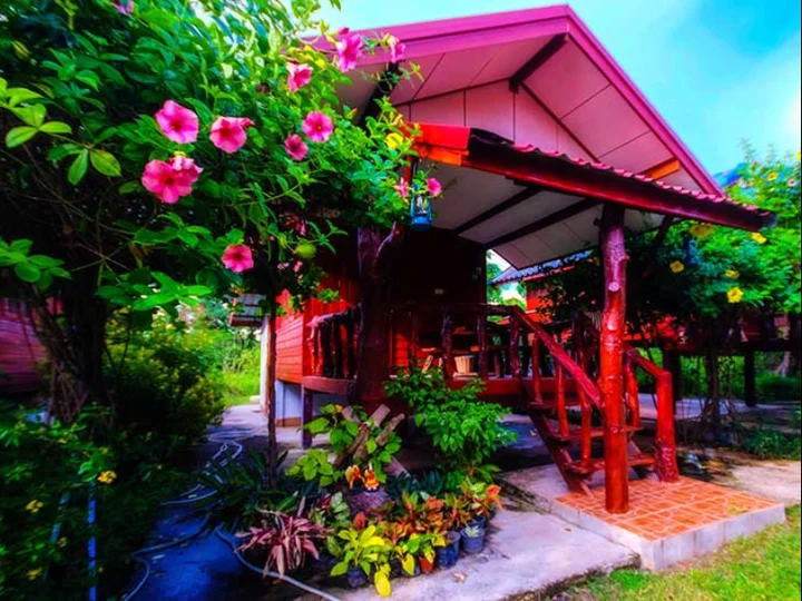Нанг-Ронг: Baan Kamolsit Resort