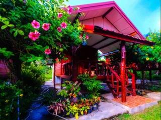 Нанг-Ронг: Baan Kamolsit Resort