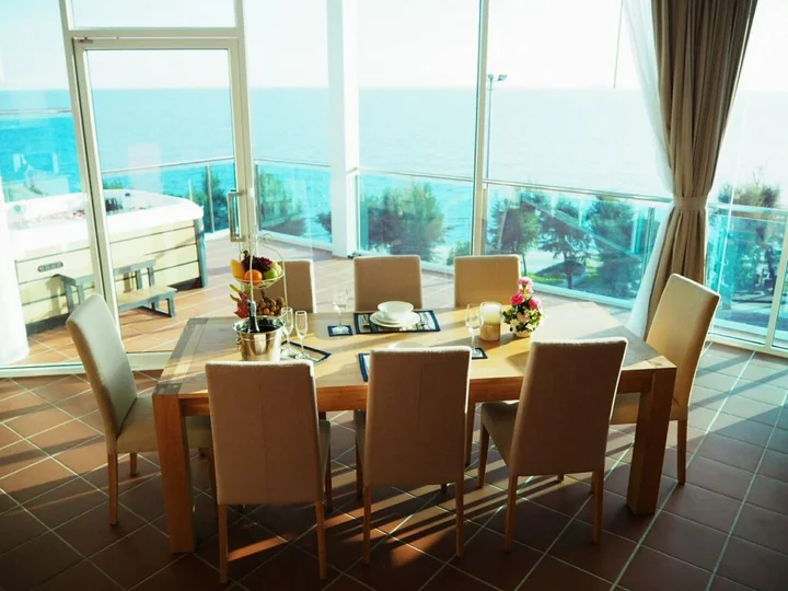 Клаенг: GrandBlue Resort