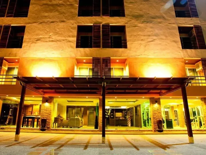 Бангкок: Green Point Resort