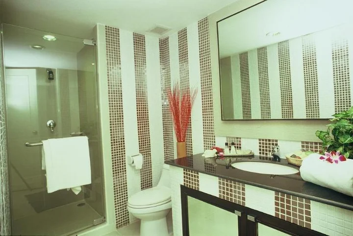 Бангкок: Gardengrove Suites Serviced Apartment