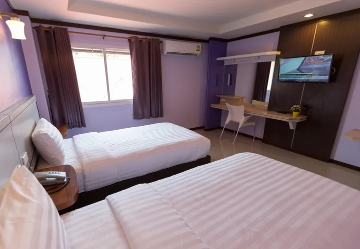Накхонситхаммарат: Thungtawan Hotel