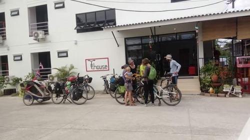 Мей-Сот: T House Maesot