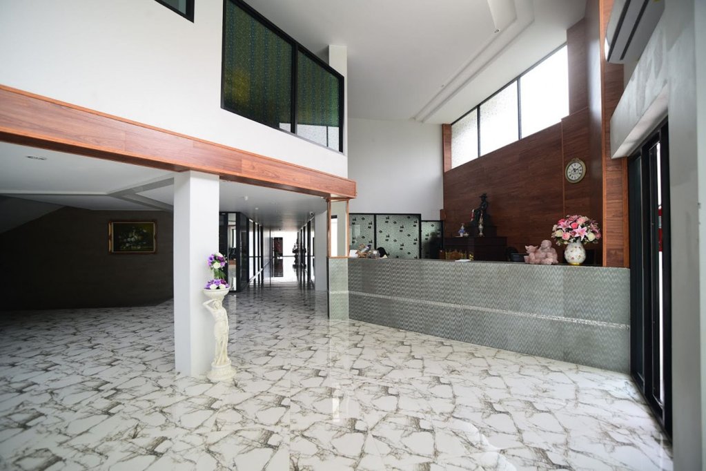 Столичный район Чантхабури: Chanthaburi Center Hotel