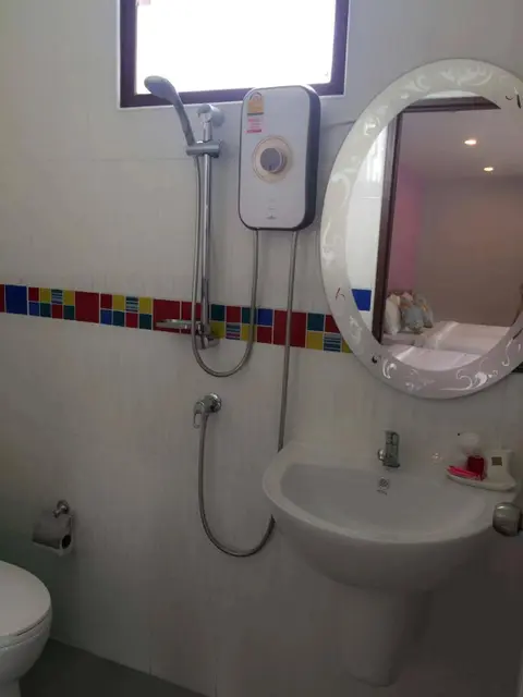 Краби: The Ri Hotel