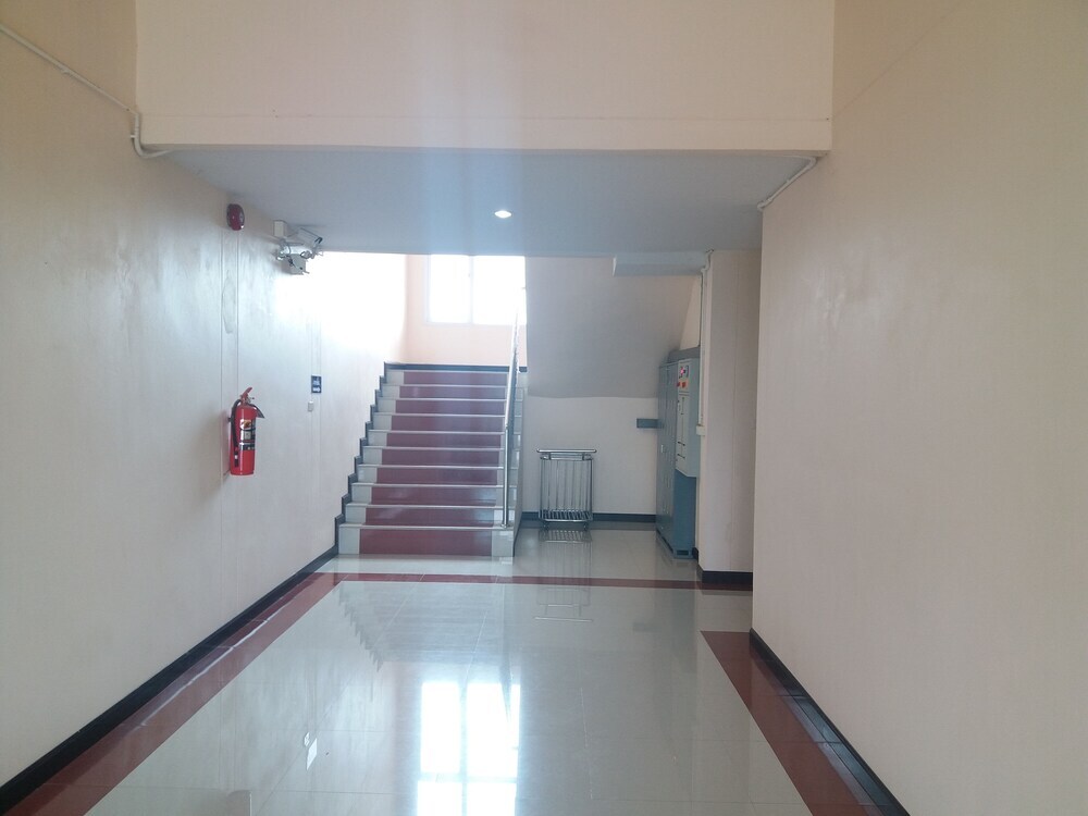 Кхлонг-Янг: Aumnoychai Hotel Korat
