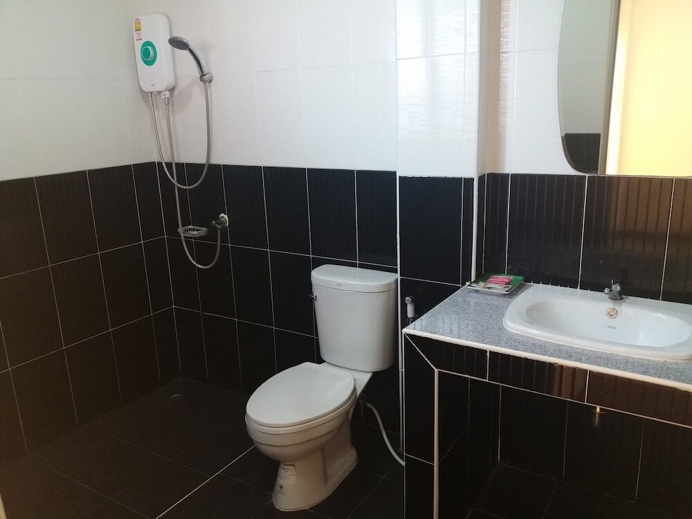 Кхлонг-Янг: Aumnoychai Hotel Korat