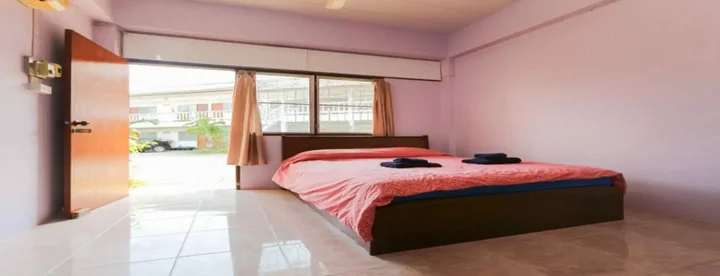 Лоэй: The Stay Guest House