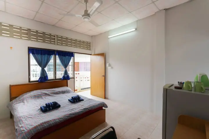 Лоэй: The Stay Guest House