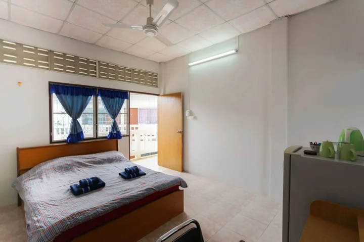 Лоэй: The Stay Guest House