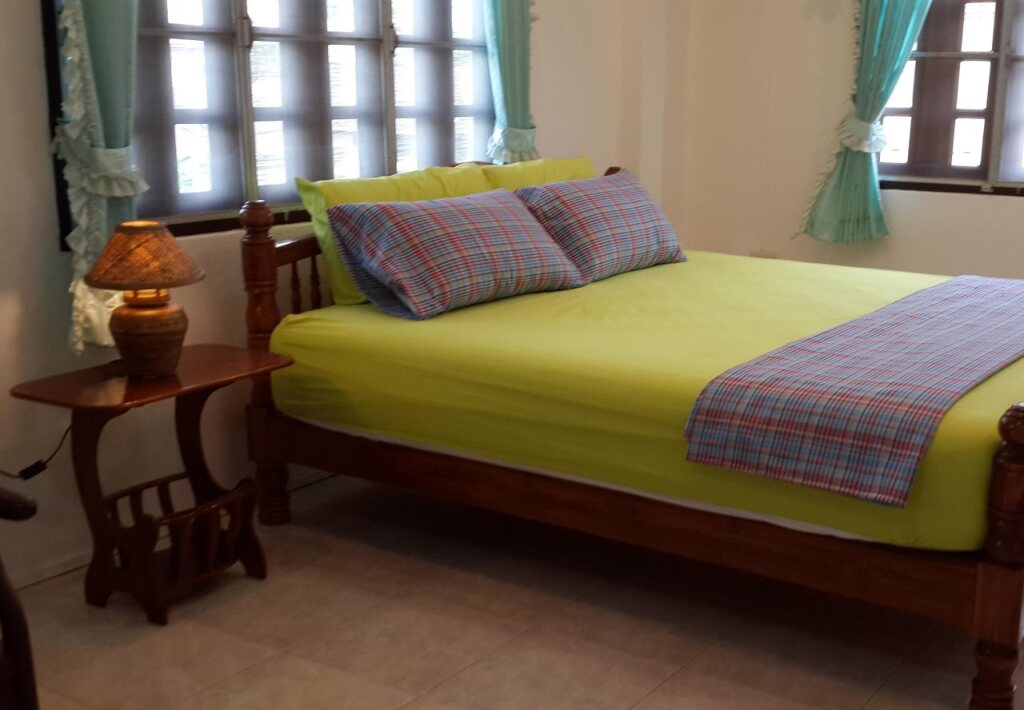 Лоэй: The Stay Guest House