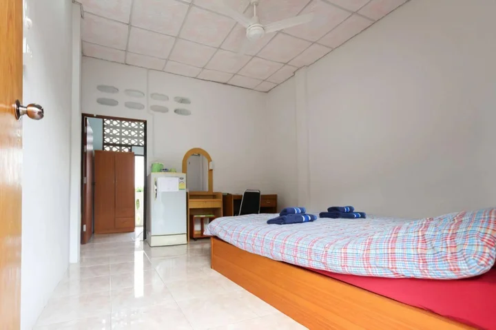 Лоэй: The Stay Guest House