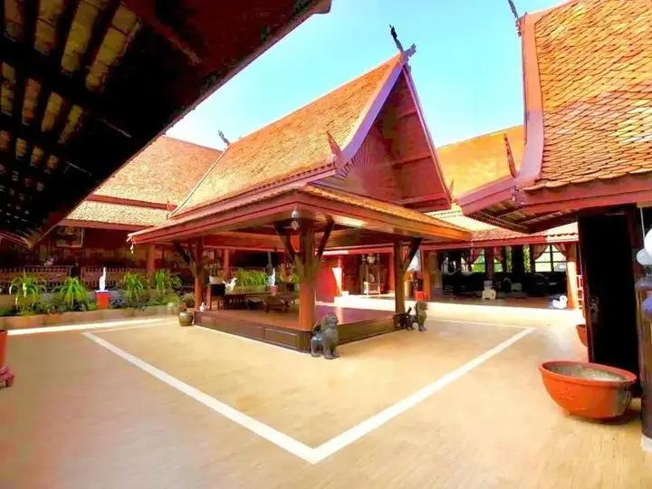 Сан-Кампаенг: Viewdoi Art and Resort