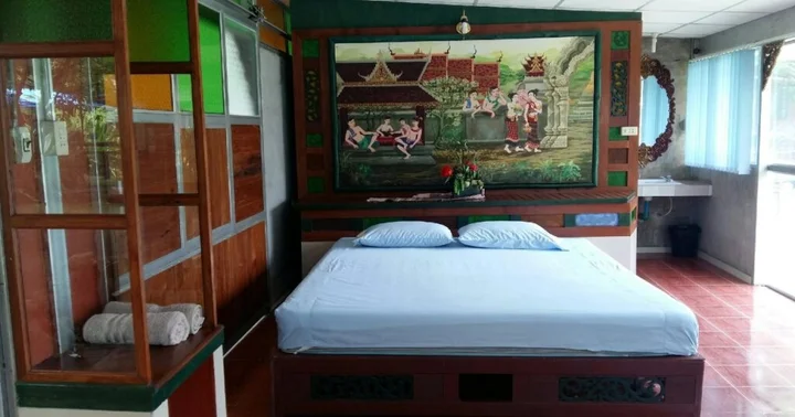 Сан-Кампаенг: Viewdoi Art and Resort
