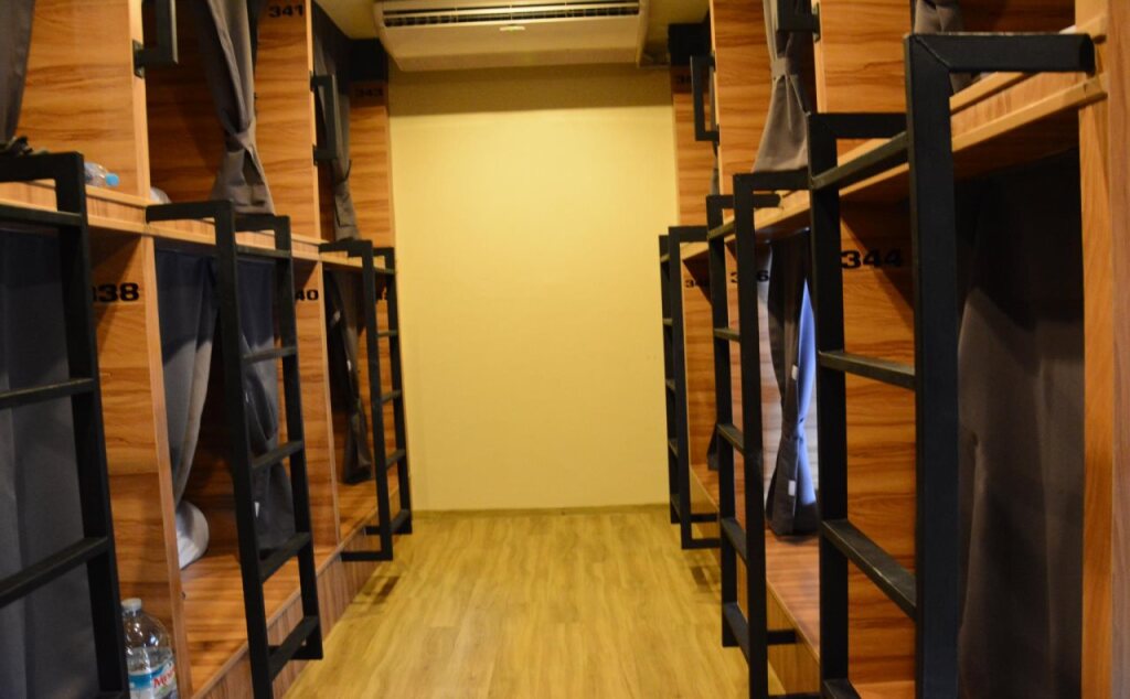 Муанг: Fin Hostel Co Working