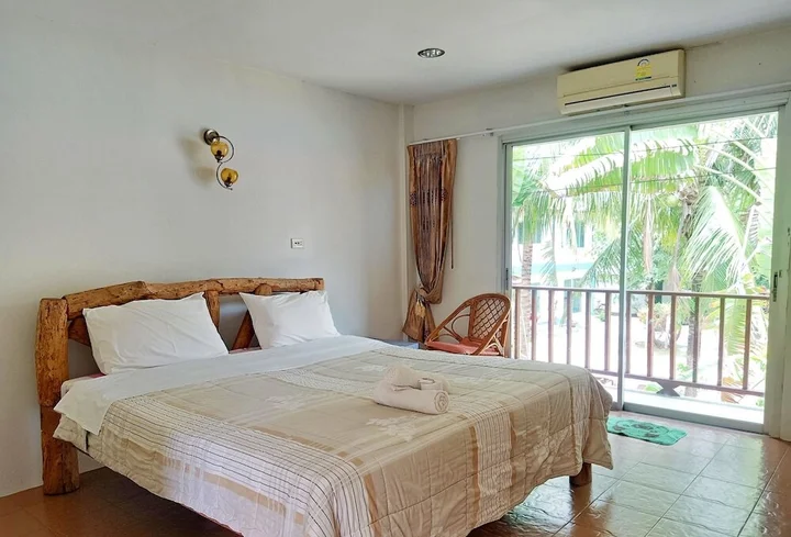 Тхат-Пханом: Wangnamkam Riverside Resort