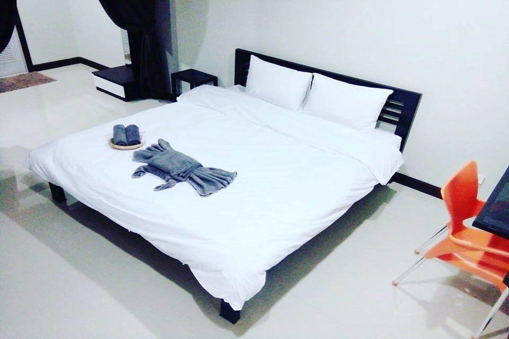 Каенг Хой: MT Place Apartment