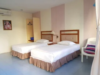 Пхитсанулок: Casa Holiday Hotel