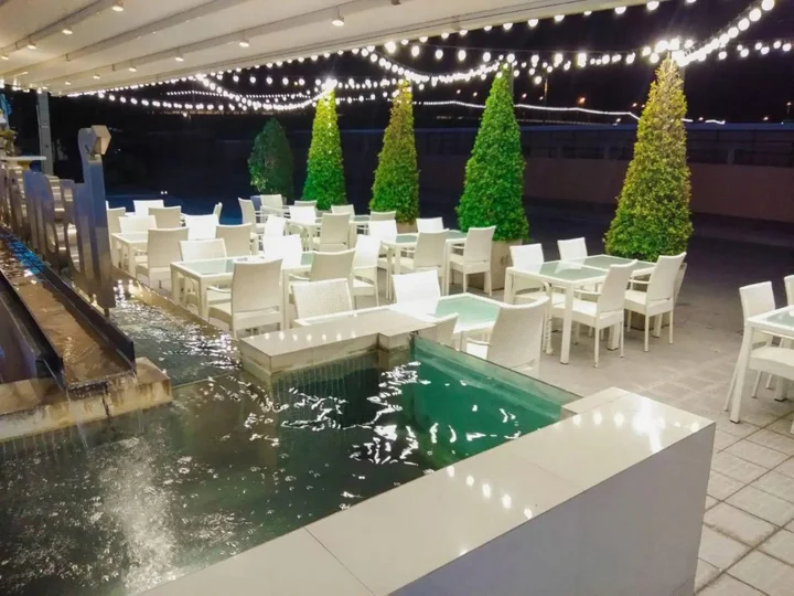 Лопбури: Chaisaeng Palace Hotel