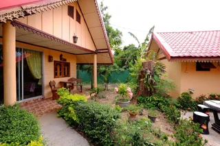Тхат-Пханом: Rotchana's Retreat Hotel on Mekong That Phanom