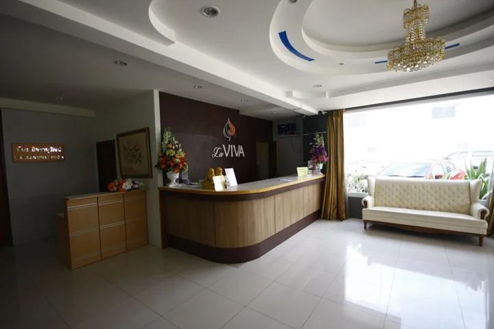 Бури Рам: La Viva Hotel