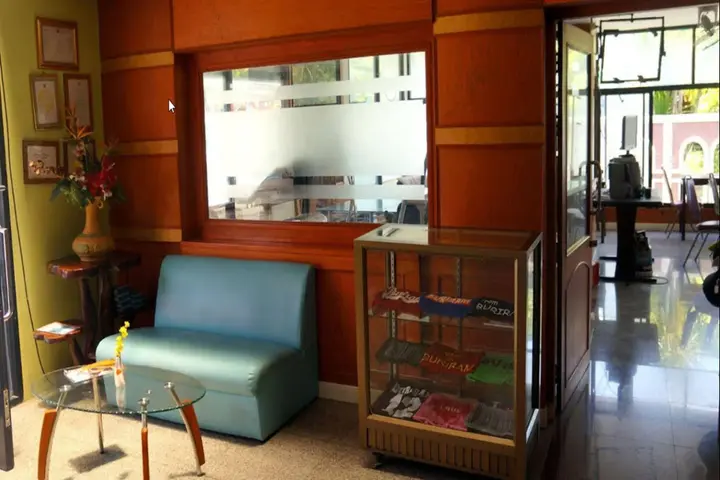 Бури Рам: Fueang Fha Palace Hotel