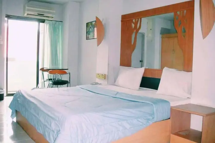 Бури Рам: Fueang Fha Palace Hotel