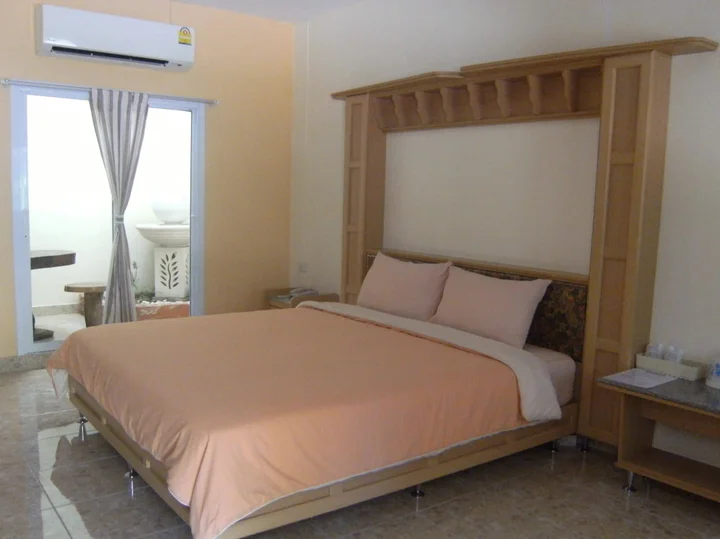 Нанг-Ронг: Ploy Resort - Nangrong