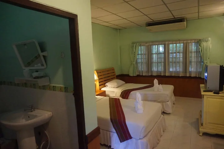 Нанг-Ронг: C & C Resort Nangrong