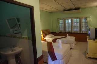Нанг-Ронг: C & C Resort Nangrong